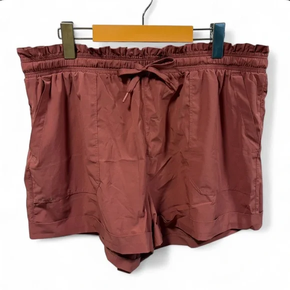 Mondetta Dusty Rose Drawstring Shorts - Picture 1 of 4